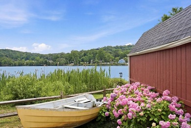 Waterfront Colonial on the Mill Pond with Spectacular Pond Views - photo 34