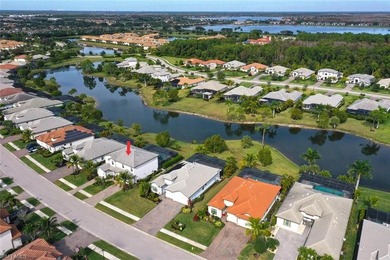 MOVE-IN READY! Stunning 5BR/5 BA. A home in the coveted - photo 2