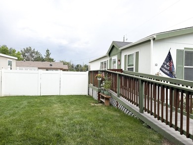 Welcome home to this clean, well maintained 2008 manufactured - photo 4