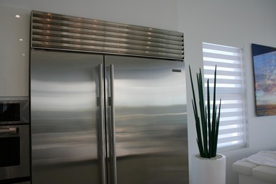 Walk into this luxurious palace with captivating open water - photo 19