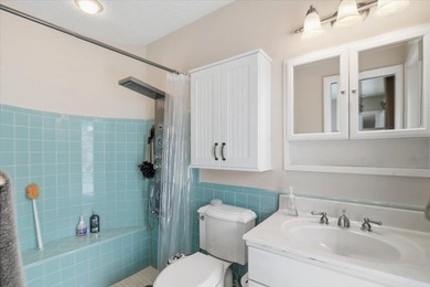 Experience year-round tropical oasis in this 1860-square-foot - photo 19