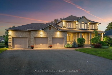 Lake Home For Sale in Greely - Metcalfe - Osgoode - Vernon And Area,