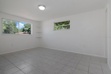 Welcome to your piece of the Florida sunshine in this tastefully - photo 22