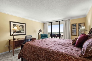 Welcome to Tower South, where panoramic ocean views, abundant - photo 25