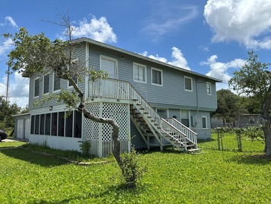 A big house on a big lot for this section of Holiday Beach! - photo 25