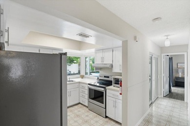 Experience year-round tropical oasis in this 1860-square-foot - photo 25