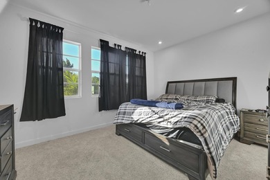 Welcome to this exceptional 4-bedroom, 3-bathroom single-family - photo 25