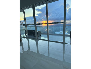 Walk into this luxurious palace with captivating open water - photo 35