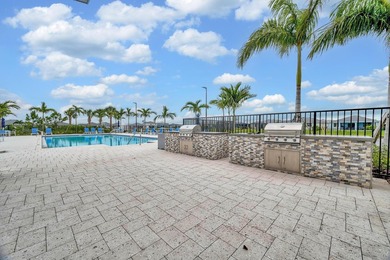 Welcome to this exceptional 4-bedroom, 3-bathroom single-family - photo 42