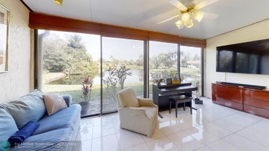 Lake Condo For Sale in Boca Raton, Florida