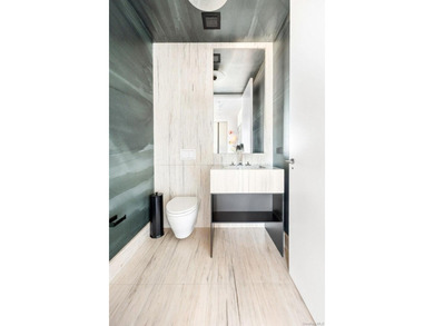 Rare High-Floor Residence Above Tribeca Perched nearly 500 feet - photo 11
