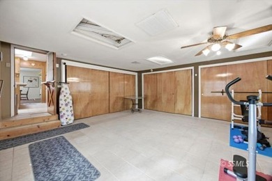 Cozy upgraded home on a desirable corner lot featuring a - photo 24