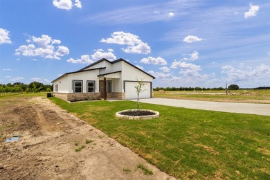 NEW CONSTRUCTION ON 1 ACRE IN QUINLAN, TX!! Enjoy the perfect - photo 28