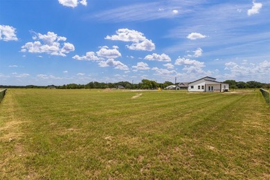 NEW CONSTRUCTION ON 1 ACRE IN QUINLAN, TX!! Enjoy the perfect - photo 29