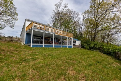 Lake life, but make it effortless! This Herrington Lake gem - photo 33