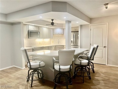 The Meridian, located on the south shore of Lake Erie, offers - photo 8