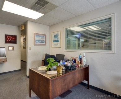 For Sale: High-Potential B-1 Zoned Commercial Building:This