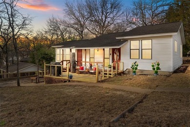 Callender Lake Home For Sale in Murchison Texas