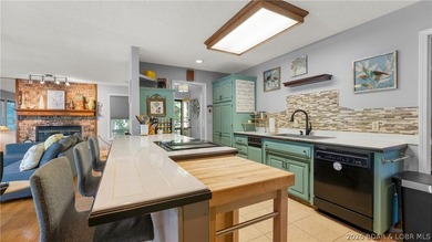 Lakefront living with a gentle walk to the water, deep water - photo 12