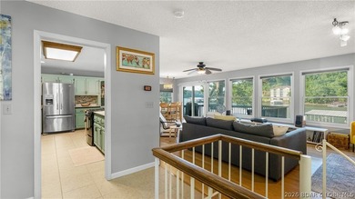 Lakefront living with a gentle walk to the water, deep water - photo 16