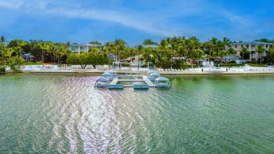 Welcome to ''The Lookout', a premiere four-bedroom oceanfront - photo 35
