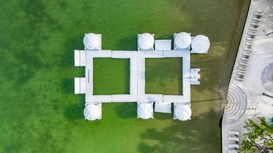 Welcome to ''The Lookout', a premiere four-bedroom oceanfront - photo 41