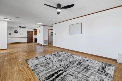 Welcome to Pickering Place - maintenance-provided, one-level