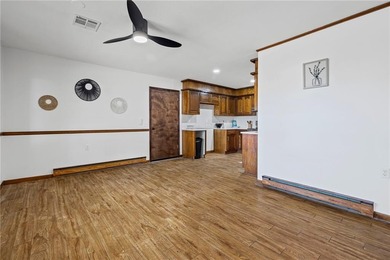 Welcome to Pickering Place - maintenance-provided, one-level