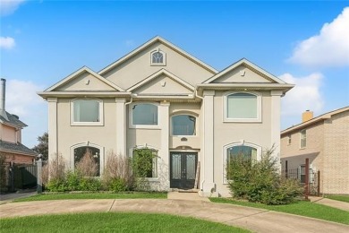 Lake Home For Sale in New Orleans, Louisiana