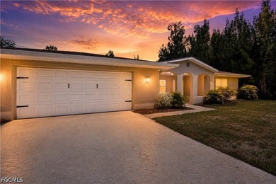 Spacious Home on a Rare Double Lot with Endless Possibilities - photo 34