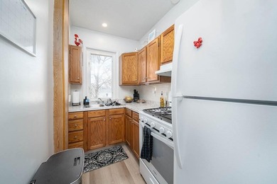 Exceptional mixed-use opportunity at 2919 Pawtucket Ave! Ideal - photo 31