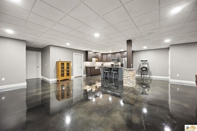 Luxury meets comfort in this exceptional custom-built home on 5 - photo 39