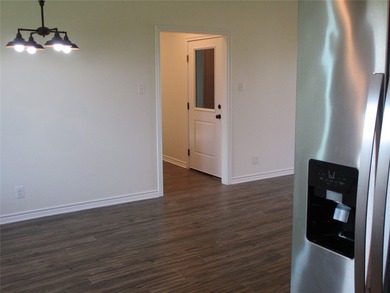 Get ready for back to school with this 3-2 house with oversized - photo 12
