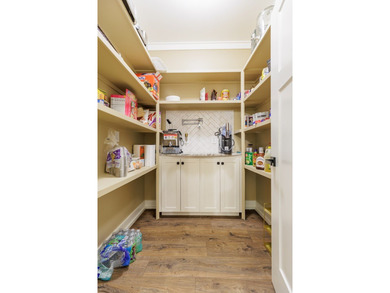 Welcome to the Kinderlou Forest home you've been waiting for - photo 17