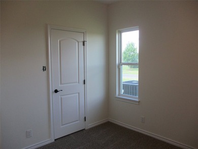 Get ready for back to school with this 3-2 house with oversized - photo 23