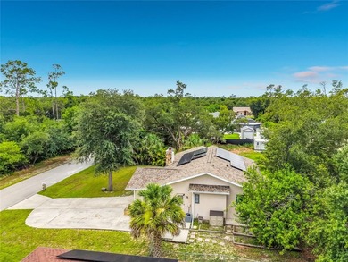 Welcome home to this charming, beautifully updated, furnished - photo 38