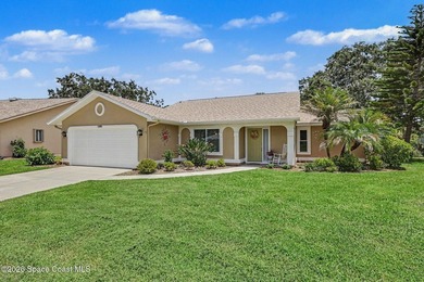 Charming waterfront Expanded Bangor floorplan with spectacular - photo 1