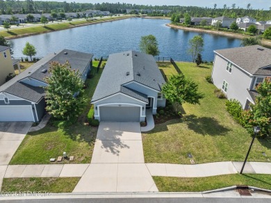 Lake Home For Sale in Jacksonville, Florida