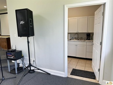 Excellent commercial opportunity just 6 miles from Columbia! - photo 15