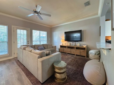 Located just off Main Street in Destin - this 3 bed, 2 bath - photo 14