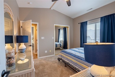 This top-floor Lazy Days condo shows like brand new and is being - photo 18