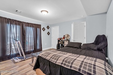 PRICE IMPROVEMENT - VACANT - EASY TO SHOW! Welcome to your dream - photo 21