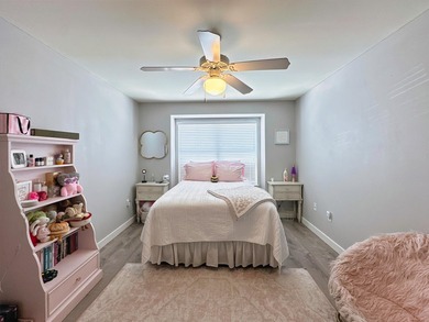 Located just off Main Street in Destin - this 3 bed, 2 bath - photo 28