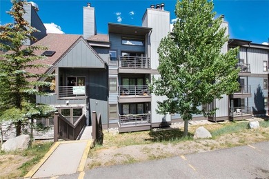 Experience mountain living at its finest in this spacious - photo 31