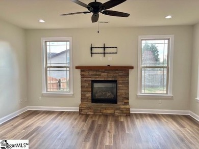 A Blue Ridge Beauty! Located just 2 miles from Lake Robinson - photo 8