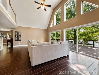 EXTREMELY MOTIVATED SELLER. Nearly flat lakefront yard, acreage - photo 4