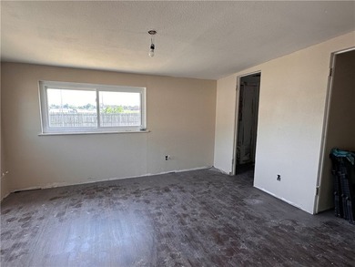 INVESTOR SPECIAL WITH OWNER FINANCING OPTIONS AVAILABLE! With - photo 13