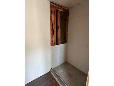 INVESTOR SPECIAL WITH OWNER FINANCING OPTIONS AVAILABLE! With - photo 14