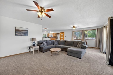 Turn-key lakefront living on Pleasant Lake! This beautifully - photo 18