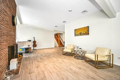 Stunning expanded ranch in the exclusive Lake Success sits on - photo 3